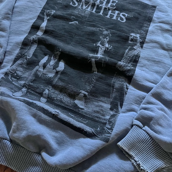 Vintage The Smiths 90’s Blue Dostressed Graphic Sweater Crewneck Non-Fiction - Picture 2 of 5